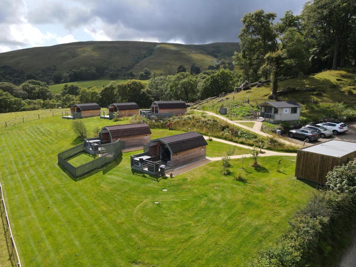Bonnie Barns - Adults Only Luxury Lodges With Hot Tubs Лус Екстериор снимка